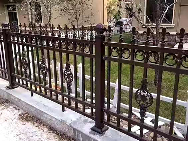 围墙、阳台、铝艺护栏